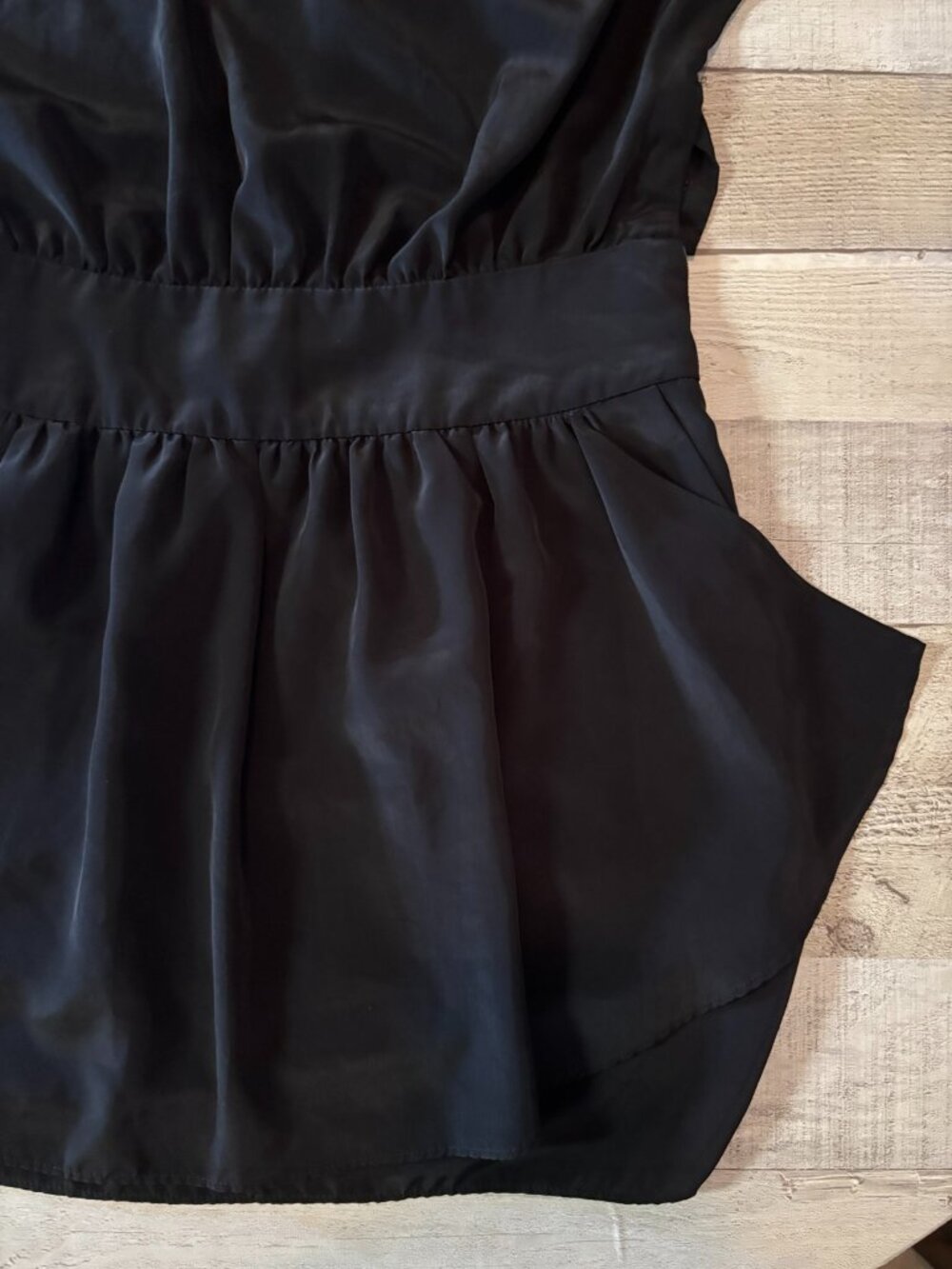 🖤 BCBGeneration Black Faux Wrap Mini Dress Size 0 - Picture 8 of 10
